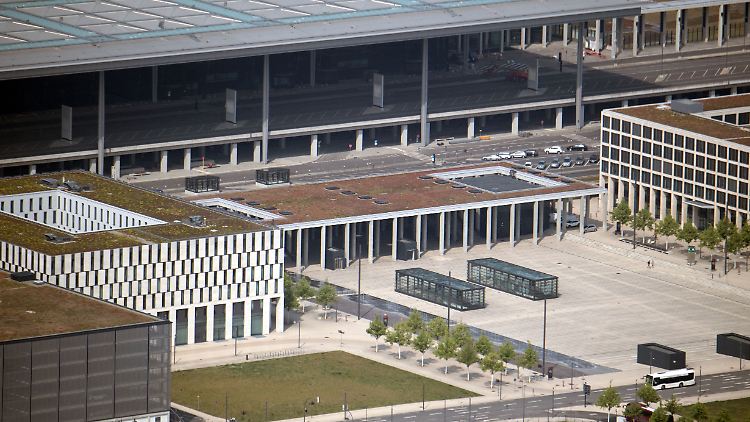 Der Hauptterminal des BER soll im Oktober des kommenden Jahres eröffnet werden.