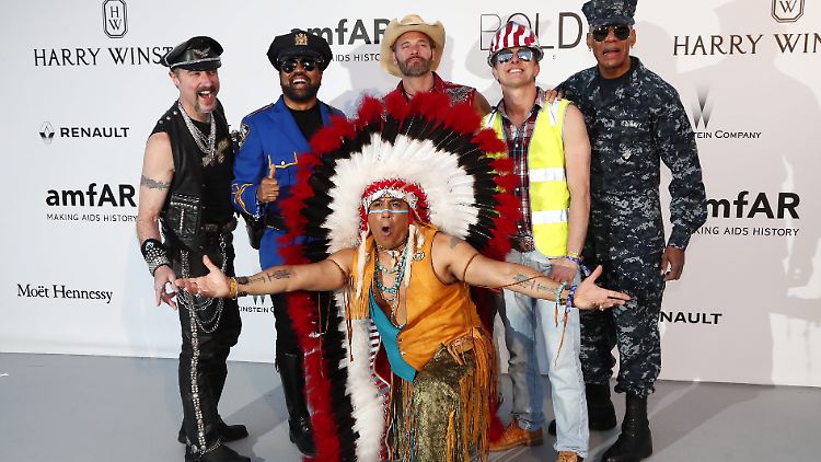 Die Village People, hier auf einem Foto von 2016, engagierten sich auch im Kampf gegen die Immunschwäche-Krankheit Aids.