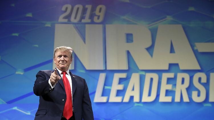 US-Präsident Trump pflegt ein gutes Verhältnis zur Waffen-Lobby (Archiv).