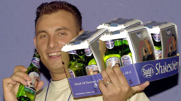 Ja, eine Zeit lang gab es nach Zlatko Trpkovskis Container-Ausflug tatsächlich auch Shakesbier.