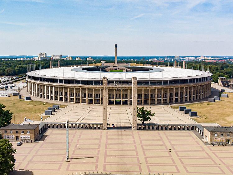 Noch im Olympiastadion - und bald? Ein neues Stadion fehlt auch dem Insider.