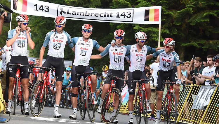 Bjorg Lambrechts Teamkollegen von Lotto-Soudal führten das Feld auf den letzten zehn Kilometern vor dem Ziel an. 
