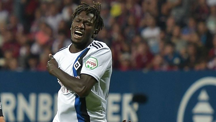 Ist Bakery Jatta tatsächlich 21? Womöglich könnte er auch zweieinhalb Jahre älter sein. Das berichtet die "Sport Bild".