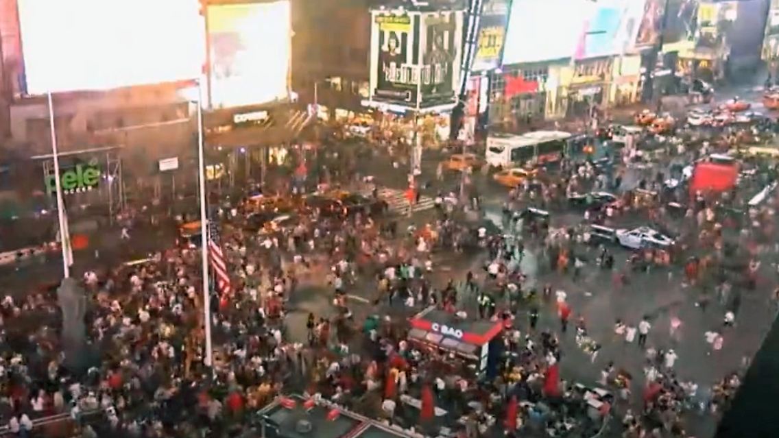 massenpanik times square.jpg