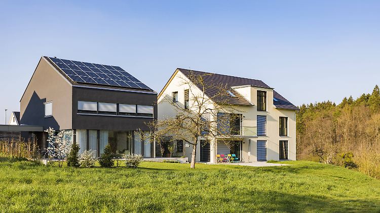 Die Idylle im Einfamilienhaus: Jungen Menschen fehlt oft das Kapital für die eigenen vier Wände.