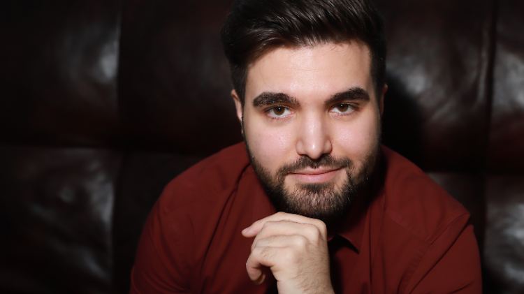 Buchautor Michael Leister verhilft Menschen zu mehr Selbstbewusstsein und Zufriedenheit im Leben.