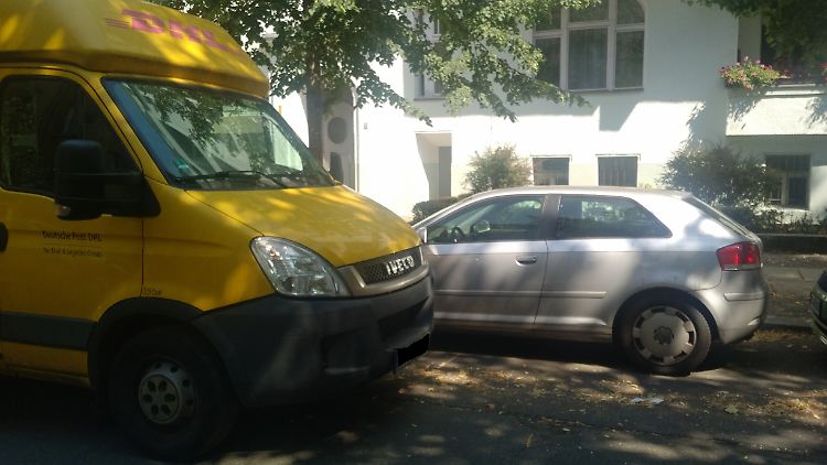Die Wartezeit auf den DHL-Boten verkürzt sich, wenn man ein paar Fotos macht.