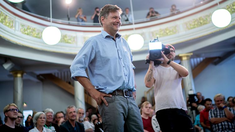 Grünen-Chef Robert Habeck findet landesweit viel Zuspruch.