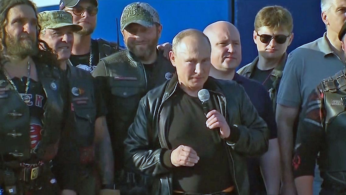 PutinNachtwölfe.jpg