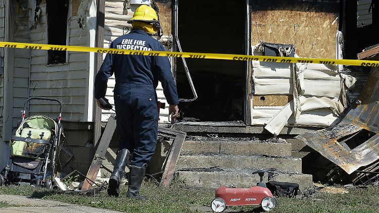 Das Gebäude, in dem sich das Day-Care-Heim befand, brannte komplett aus.