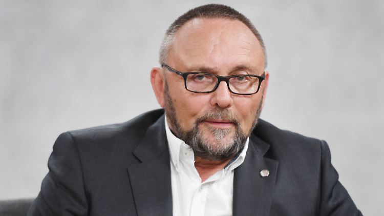 Verbrachte nach dem Angriff zwei Tage im Krankenhaus: Der AfD-Abgeordnete Frank Magnitz.