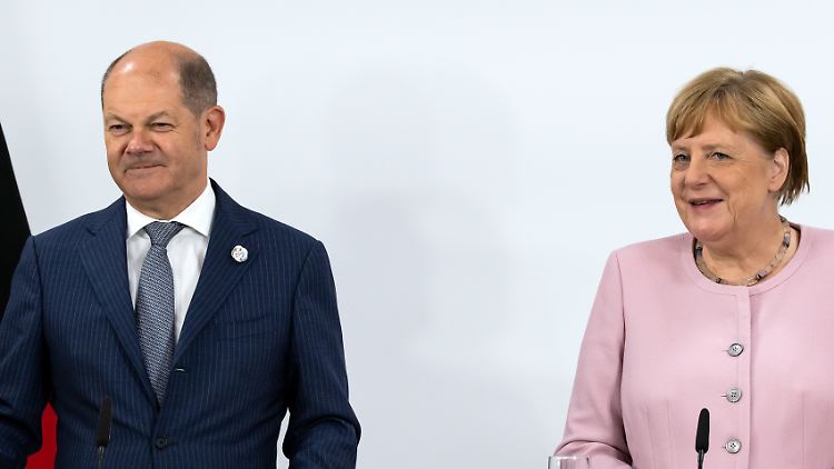 Scholz und Merkel wollen keine neuen Schulden.