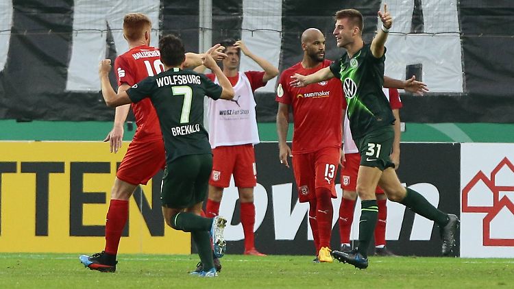 Robin Knoche köpfte den VfL Wolfsburg gleich zu Beginn der Verlängerung in Führung