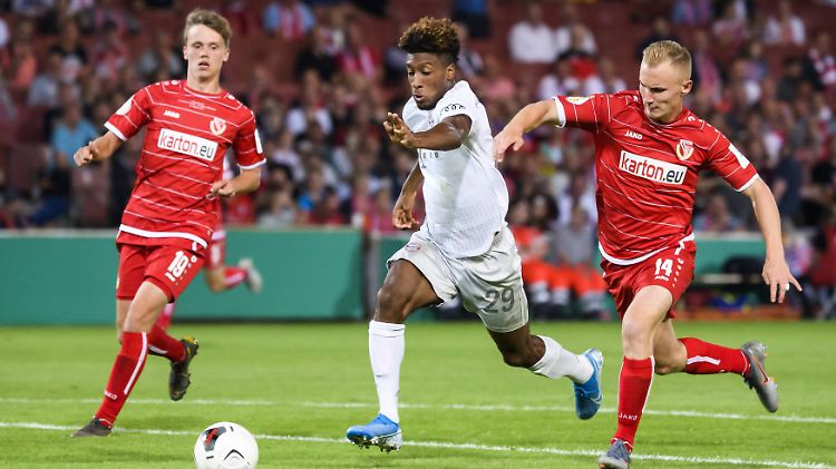 Kingsley Coman traf für die Bayern zum zwischenzeitlichen 2:0.