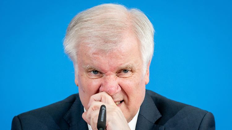 Seehofer hatte Abkommen mit Griechenland und Spanien geschlossen.