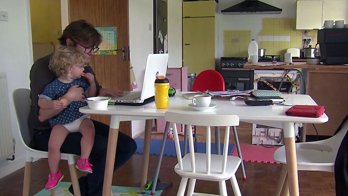 Frauen Männer Multitasking.jpg