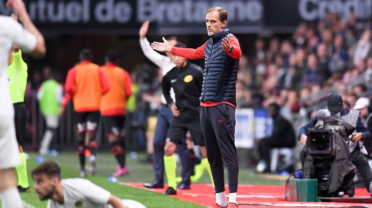 Schwierige Zeiten für Thomas Tuchel (45). Nach der ersten Saison-Niederlage gegen Stade Rennes wird schon jetzt über seine Zukunft als Trainer bei Paris Saint-Germain spekuliert.