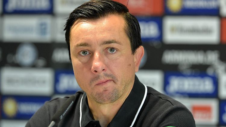 Daniel Meyer ist derzeit nicht mehr Trainer von Erzgebirge Aue.