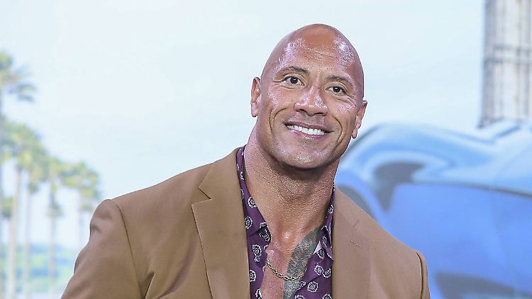 Dwayne "The Rock" Johnson ist jetzt ein verheirateter Mann.