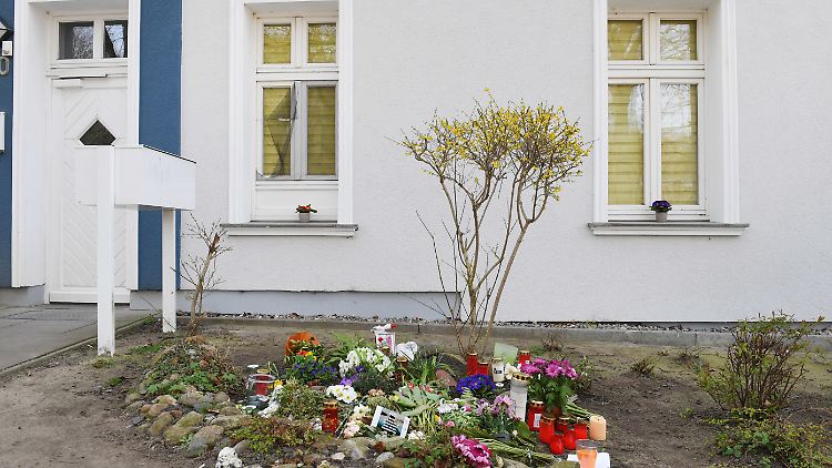 Maria hatte den Tätern arglos die Tür geöffnet.