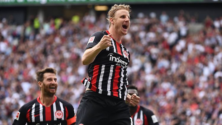 War bei der Behandlung des Krampfes von Martin Hinteregger alles sauber? Die Eintracht sagt ja, die Nada ermittelt trotzdem.