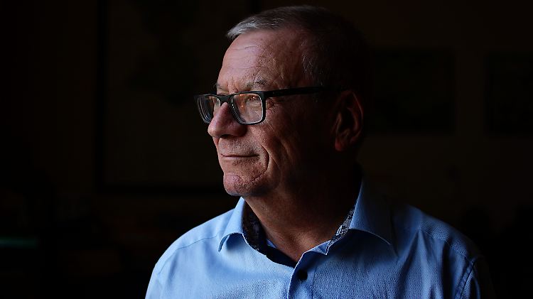 "Sagen, was man tut und tun, was man sagt. Das sollte jeder Politiker machen." Gerhard Lemm ist seit 1994 Bürgermeister von Radeberg.