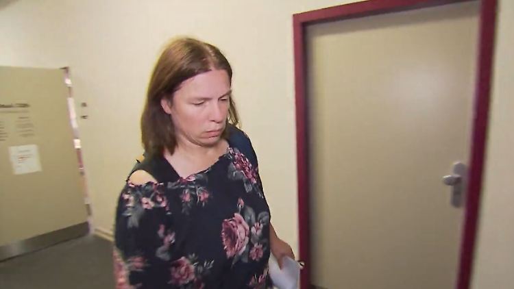 rollstuhl maike b.JPG