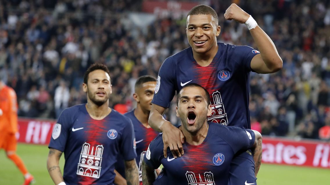Vereinzelt mischen noch Vereine mit finanzstarken Investoren wie Paris Saint-Germain…