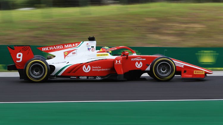 In Ungarn feierte Mick Schumacher seinen ersten Sieg in der Formel 2. Der Ferrari-Junior deutete dort sein Potenzial für die F1 an.