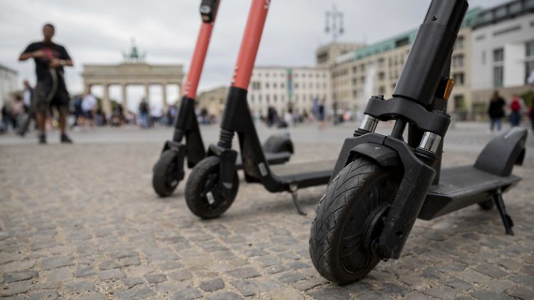 E-Scooter findet man in Großstädten an fast jeder Ecke.