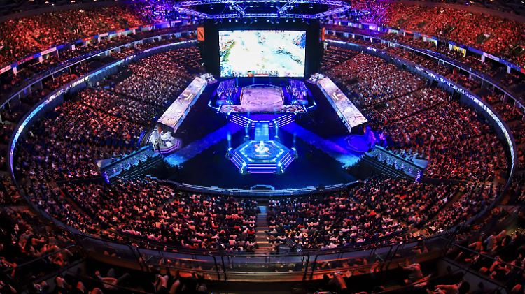 Bejubeln die Besucher der Dota-Weltmeisterschaften nun Sportler? Ein DOSB-Gutachten sagt: Nein.