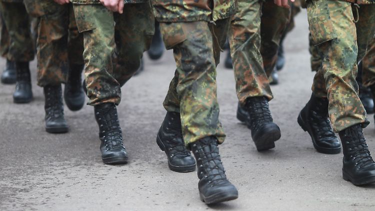 Das neue Schuhwerk erreicht alle Bundeswehr-Soldaten erst in knapp drei Jahren.