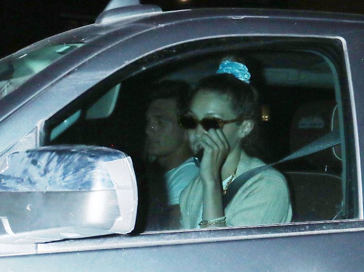 Gigi Hadid und Tyler Cameron sind nicht offiziell zusammen, werden aber immer wieder von Paparazzi abgelichtet.