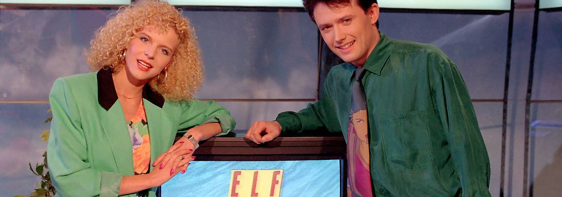 Das Moderatoren-Duo Victoria Herrmann und Steffen Twardowski führten unter anderem durch die zwei Stunden Programm von "Elf99".