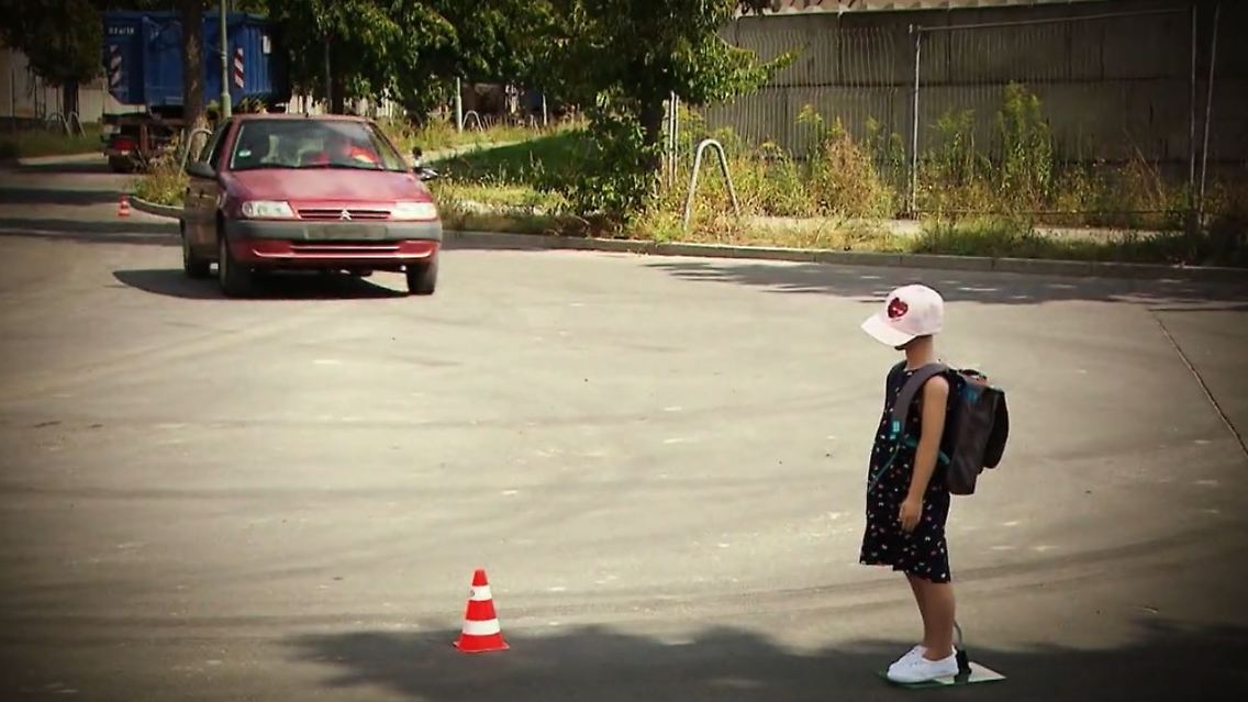schulweg verkehr.JPG