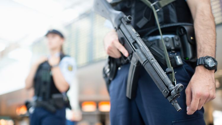 Auch bei der Polizei in Celle und Leipzig werden Waffen vermisst.