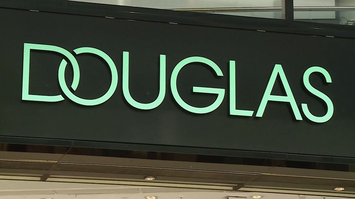 Douglas.JPG