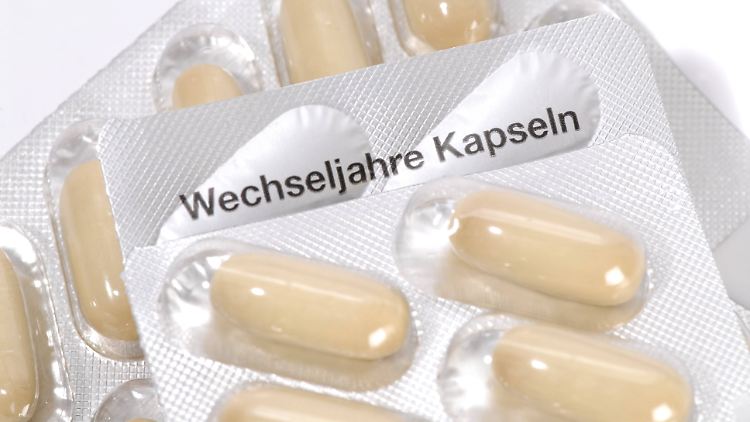 Mit einer Hormontherapie können die typischen Beschwerden nachweislich gelindert werden.