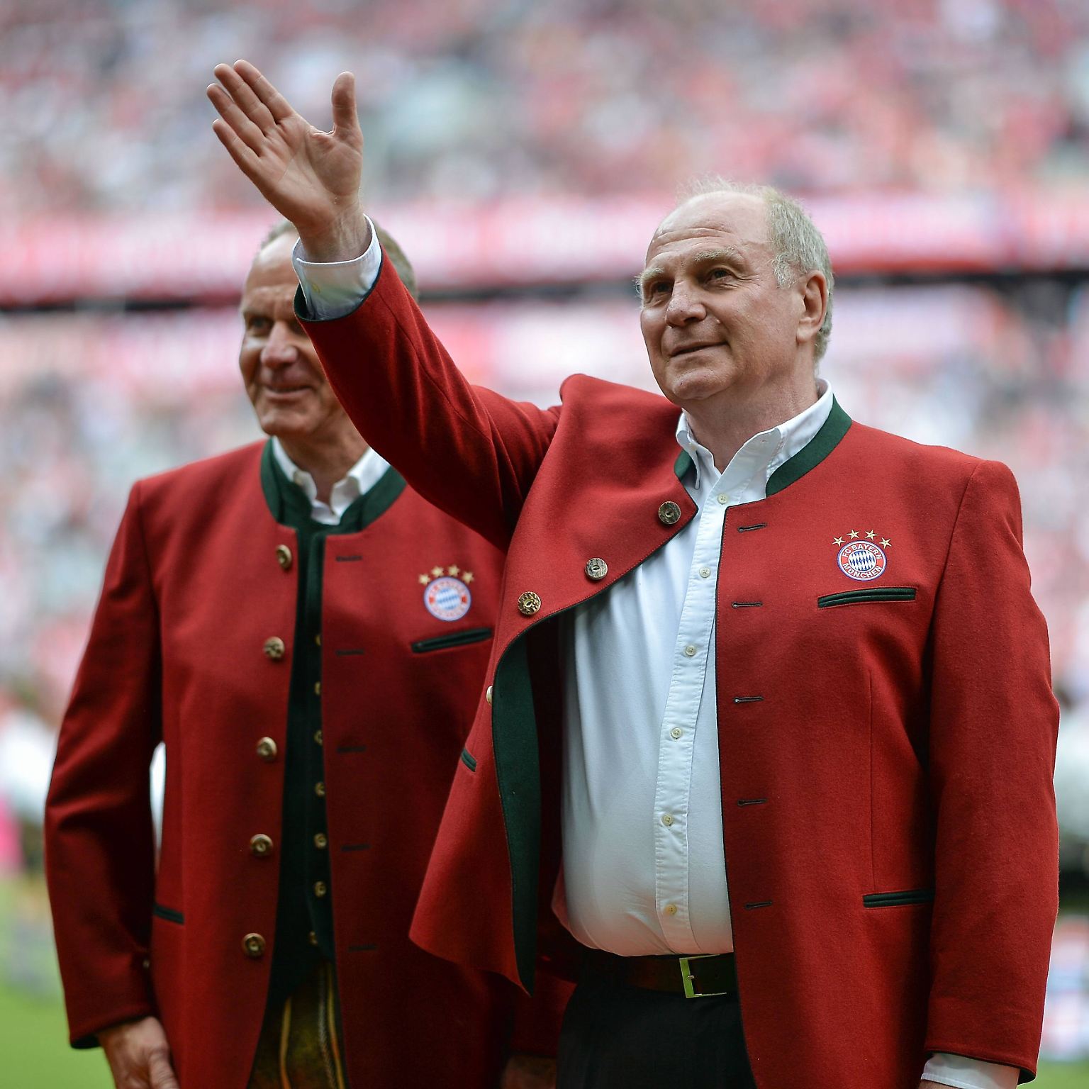 Lange hatte Uli Hoeneß die Entscheidung über seine berufliche Zukunft offen gelassen, jetzt ist sie gefallen. 