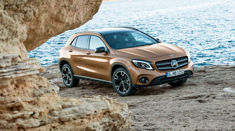 Mit der richtigen Ausstattung kann der Mercedes GLA auch mal ins grobe Geläuf.