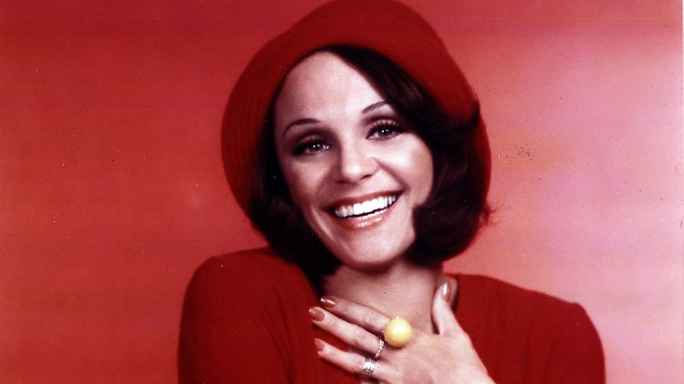 Valerie Harper hinterlässt ihren Ehemann, den Schauspieler Tony Cacciotti, sowie eine Tochter. 