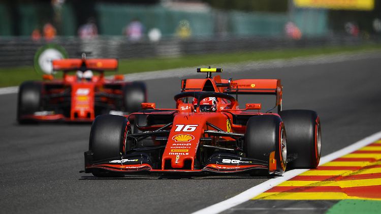 Rote Dominanz in Spa: Charles Leclerc sichert sich die Pole. Von Platz zwei startet sein Teamkollege Sebastian Vettel.