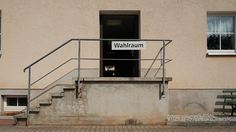 Die amtierenden Ministerpräsidenten Kretschmer und Woidke haben die Wahlen in ihren Bundesländern Sachsen und Brandenburg gewonnen.