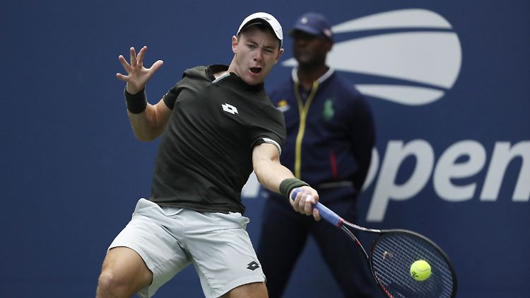 Dominik Kopefer spielt sich mit seinem Achtelfinal-Aus bei den US Open unter die Top 100 der Welt.