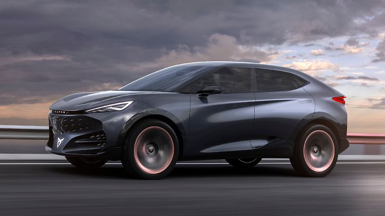 Der Cupra Tavascan ist als rein elektrisch fahrendes SUV-Coupé konzipiert.