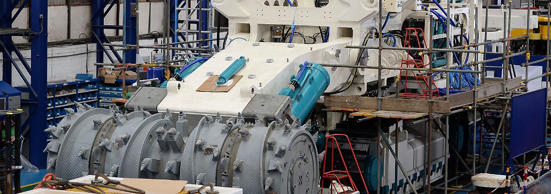 RTR3LRV4.jpg