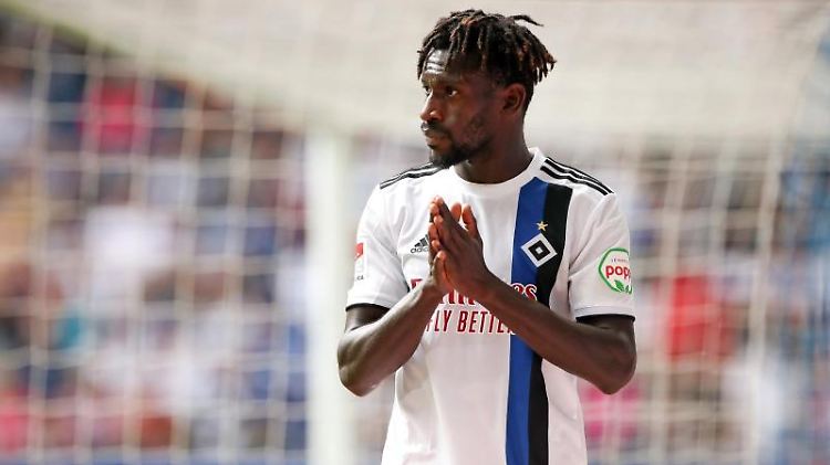 Läuft er bald für die deutsche U21-Auswahl auf? Stefan Kuntz will Torjäger Bakery Jatta vom HSV für seine Mannschaft begeistern.