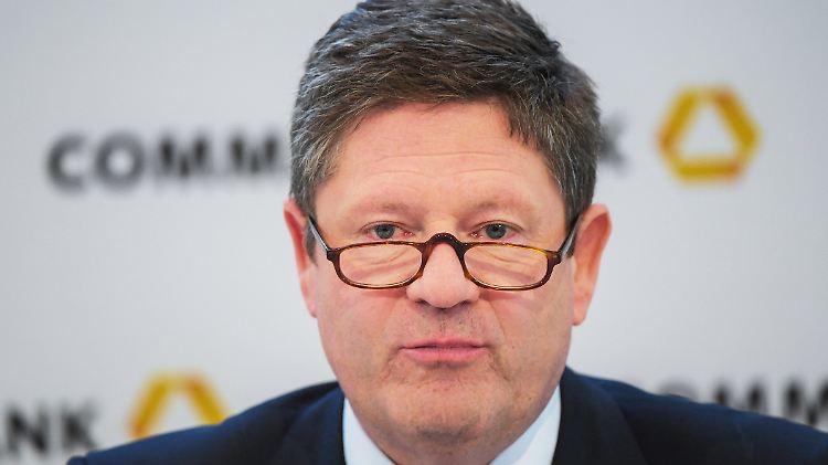 Finanzchef auf dem Sprung: Stephan Engels' Vertrag bei der Commerzbank läuft noch bis April 2020.