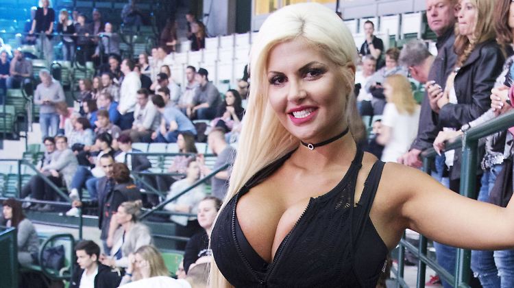 Mutter einer sieben Monate alten Tochter: Sophia Vegas.
