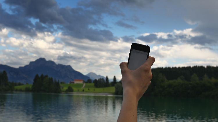 Handyempfang auch an entlegenen Orten: das soll der geplante Ausbau des Mobilfunknetzes erreichen.